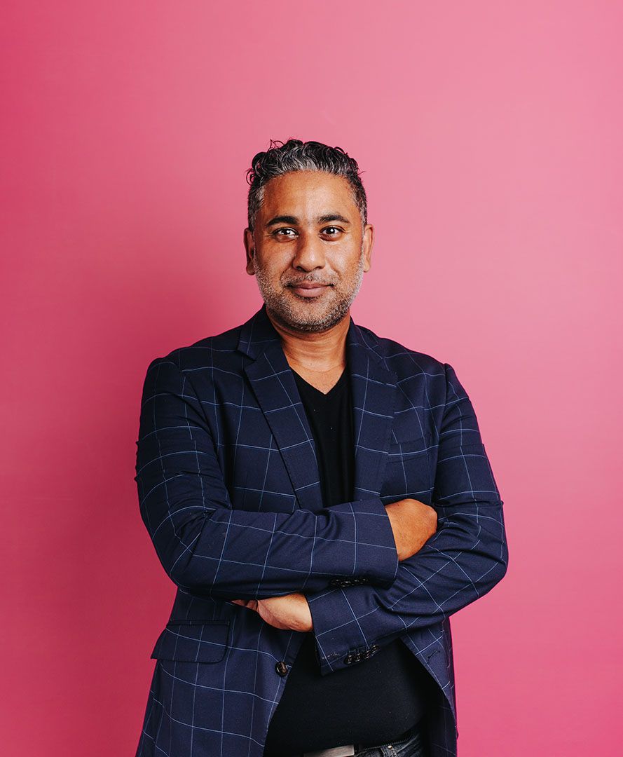 Waseem Mirza, creator of The Umrah Guide App and experienced Umrah travel guide